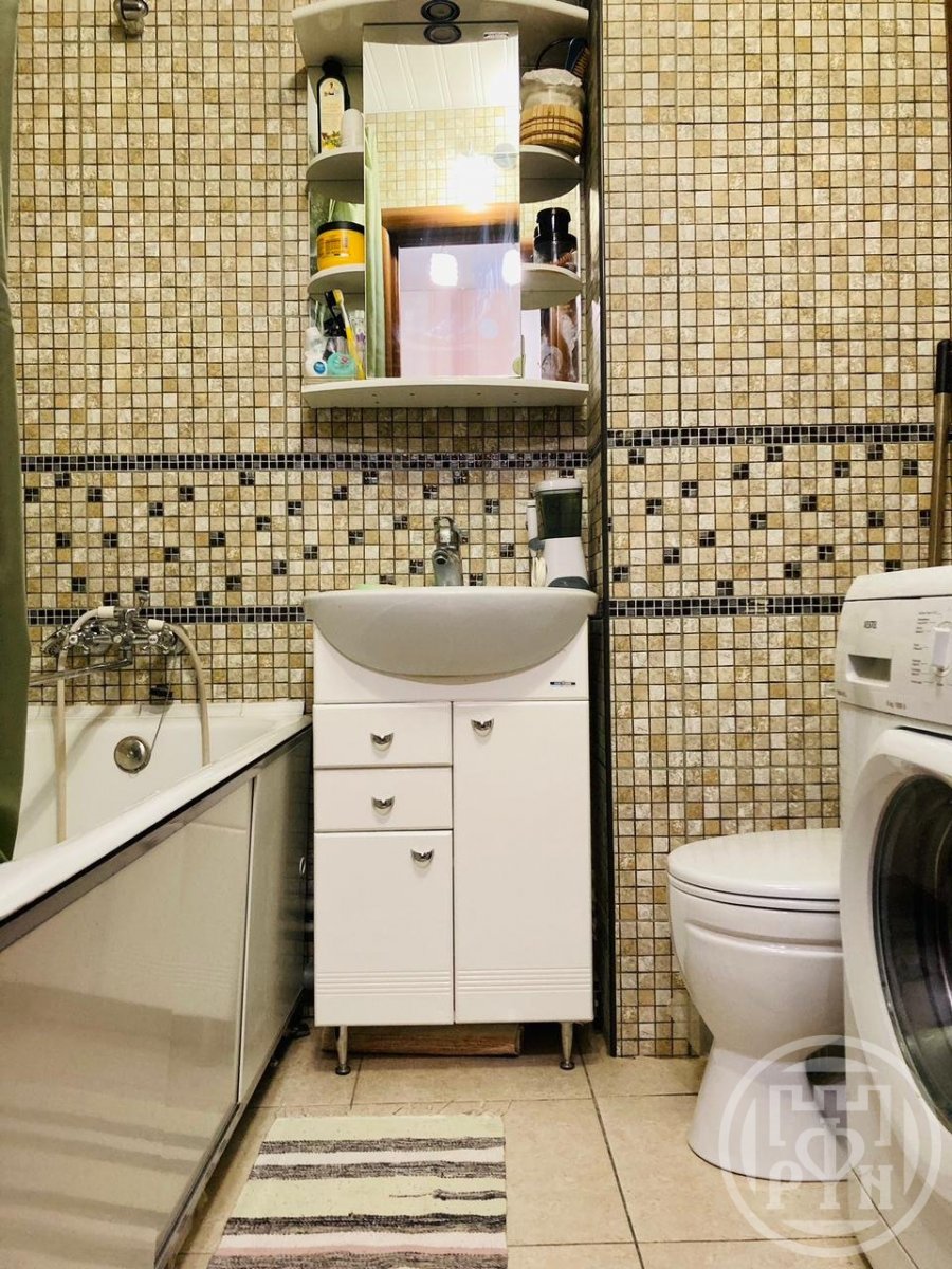 Аренда 1-комн квартиры на вторичном рынке Красное Село г., Красное Село г.,  д. 6