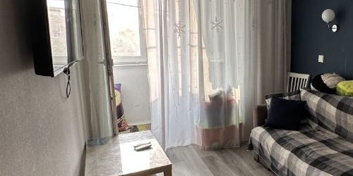 3-комн квартира улица Паршина, 21К2