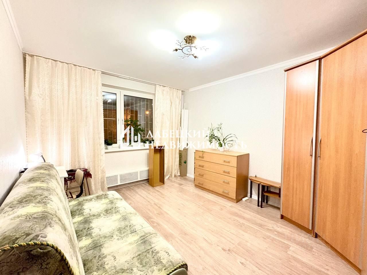 Продажа 3-комн квартиры на вторичном рынке Коктебельская улица, 4К2