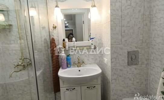 Продажа 3-комн квартиры на вторичном рынке ул Вешняковская,  д. 22,  к. 2