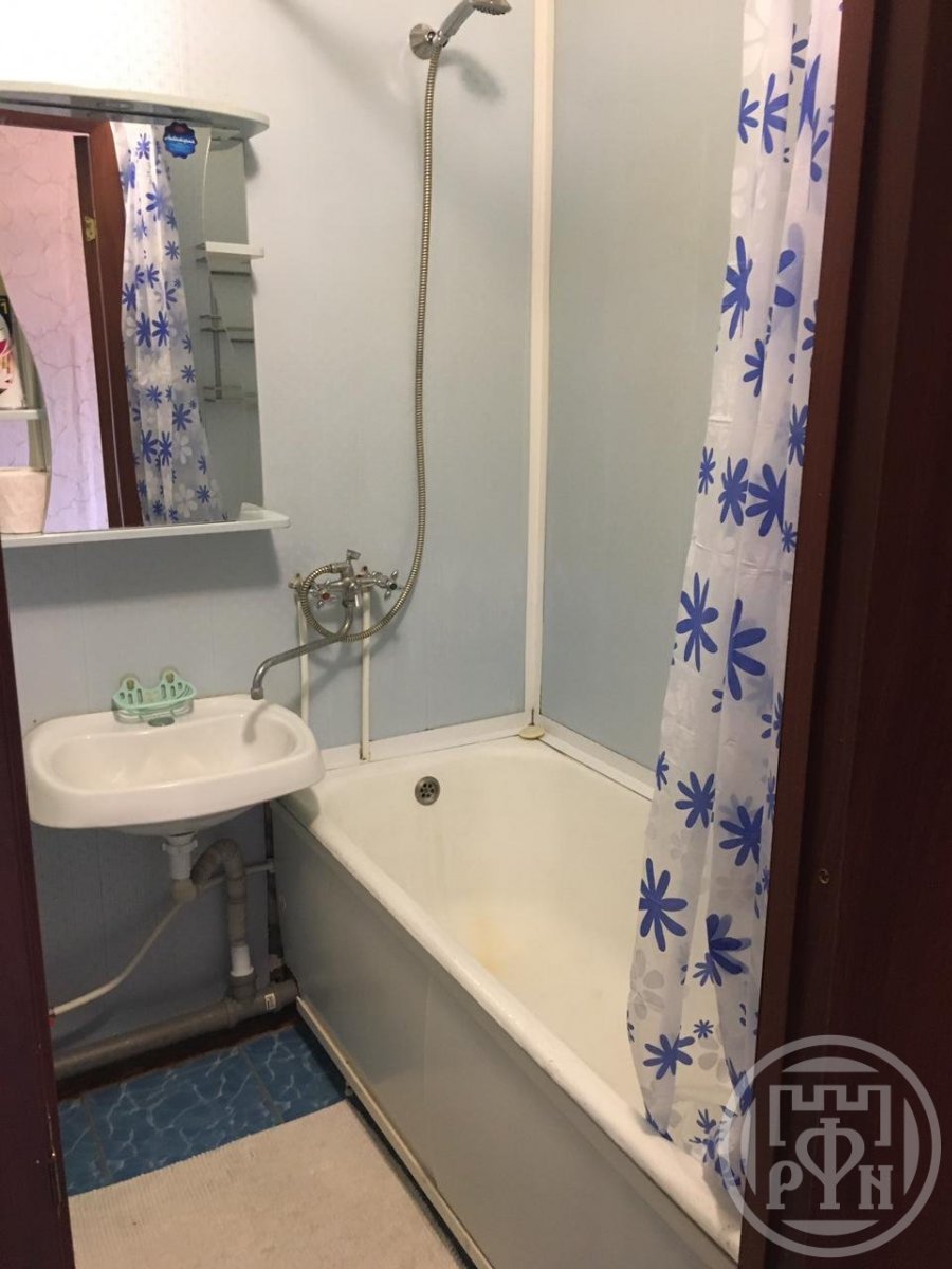 Аренда 1-комн квартиры на вторичном рынке Красное Село г., Красное Село г.,  д. 16,  к. 1