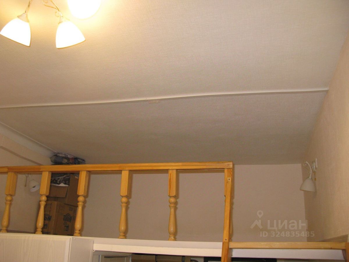 Продажа студии Никольская площадь,  д. 6