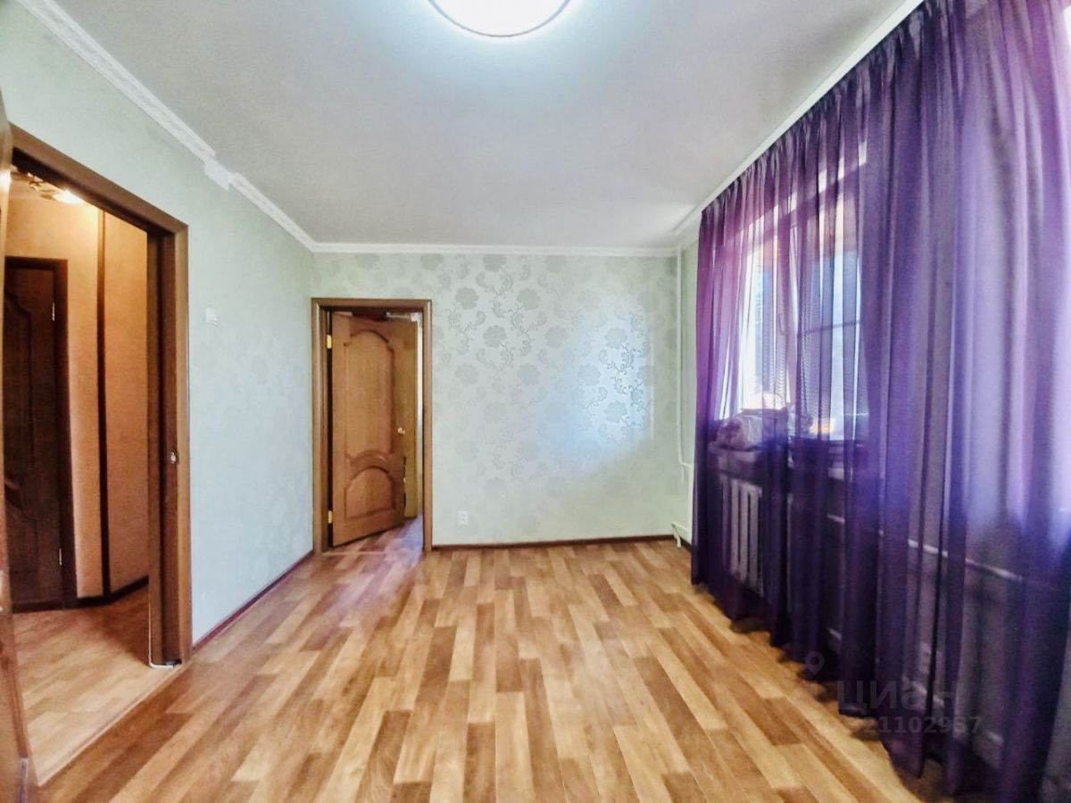 Продажа 2-комн квартиры на вторичном рынке Сергиев Посад, Птицеградская улица, 8
