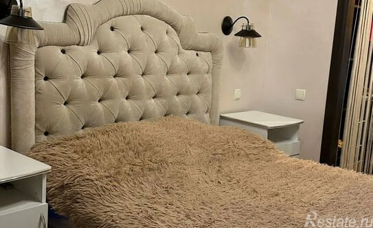 Продажа 3-комн квартиры на вторичном рынке Володарского, ул Елохова Роща,  д. 4