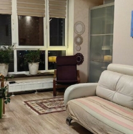 Продажа 2-комн квартиры на вторичном рынке Петергофское ш,  д. 53