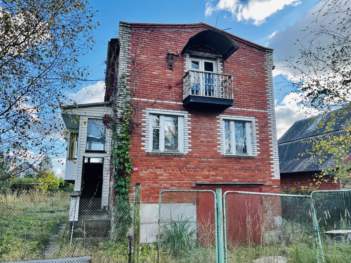 Продажа дома Мяглово-Карьер садоводческий массив, Керамика СНТ, 16-я линия,  д. 691