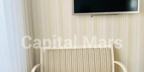 2-комн квартира улица Маршала Новикова,  д. 15