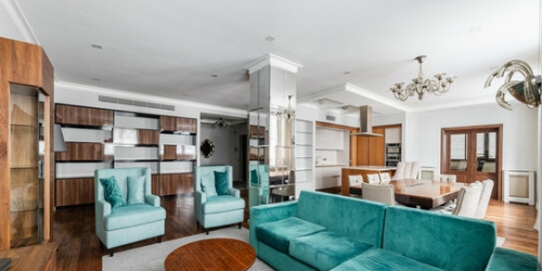 3-комн квартира Композиторская улица,  д. 17