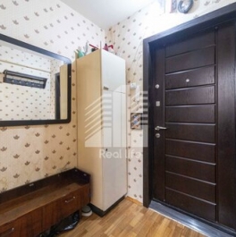 Продажа 1-комн квартиры на вторичном рынке Домодедово г, Белые Столбы мкр, Московская 2-я ул,  д. 56