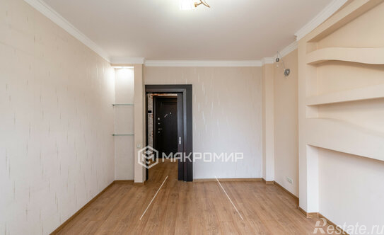 Продажа 2-комн квартиры на вторичном рынке улица Васильцовский Стан,  д. 11