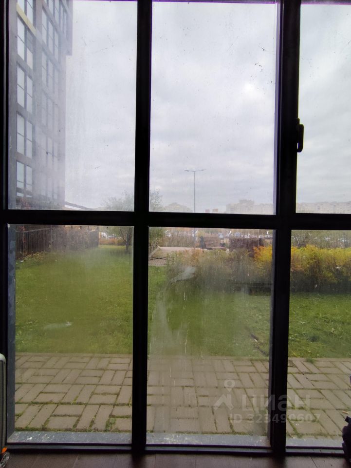 Продажа 1-комн квартиры на вторичном рынке улица Вадима Шефнера, 14к1