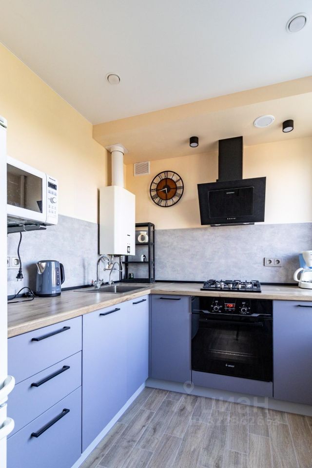 Аренда 2-комн квартиры на вторичном рынке улица Седова, 17К2