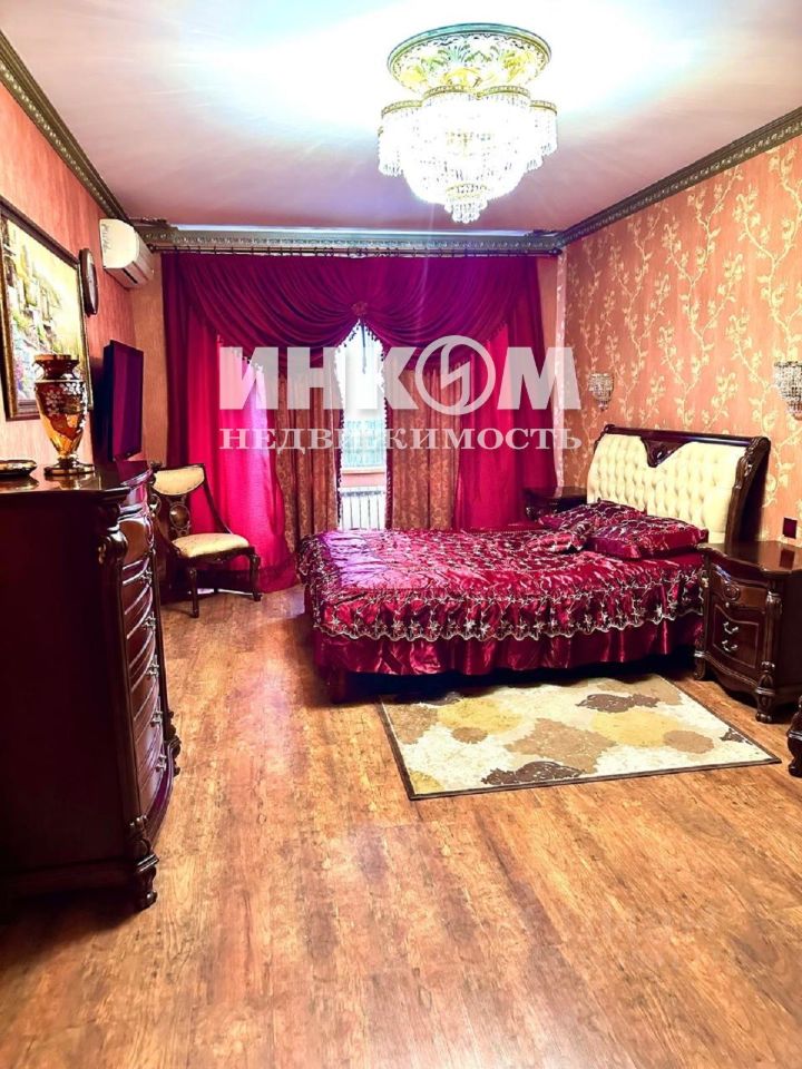 Продажа 4-комн квартиры на вторичном рынке Волгоградский проспект, 116К1