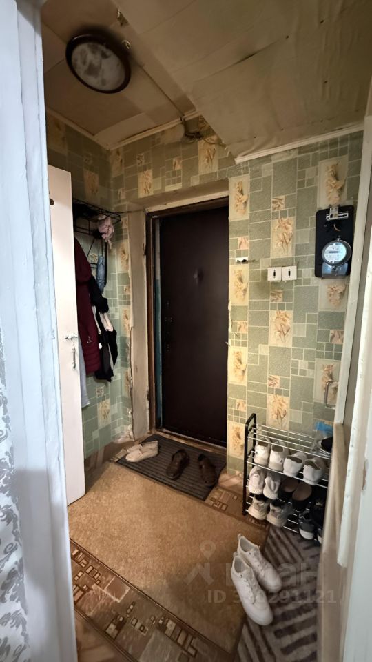 Продажа 2-комн квартиры на вторичном рынке Уваровка пгт, улица Урицкого, 14