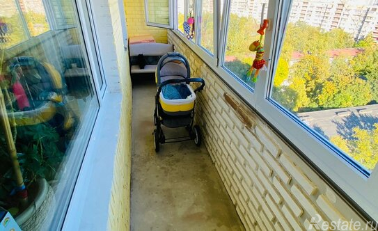 Продажа 1-комн квартиры на вторичном рынке Большевиков пр-кт,  д. 35 к3