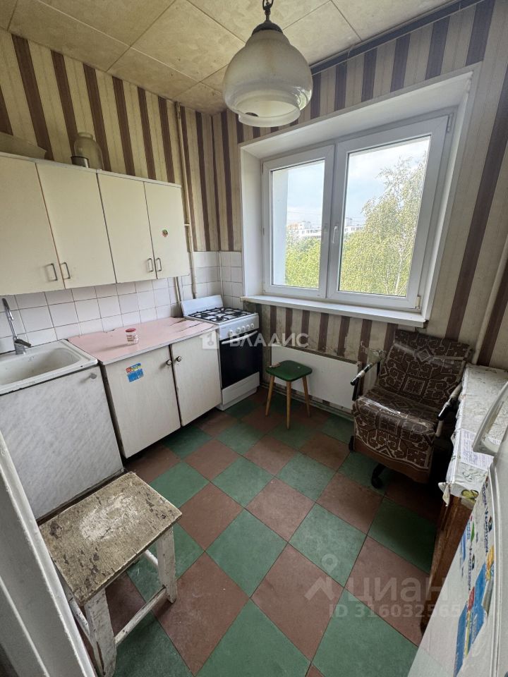 Продажа 3-комн квартиры на вторичном рынке Чертановская улица, 1К1