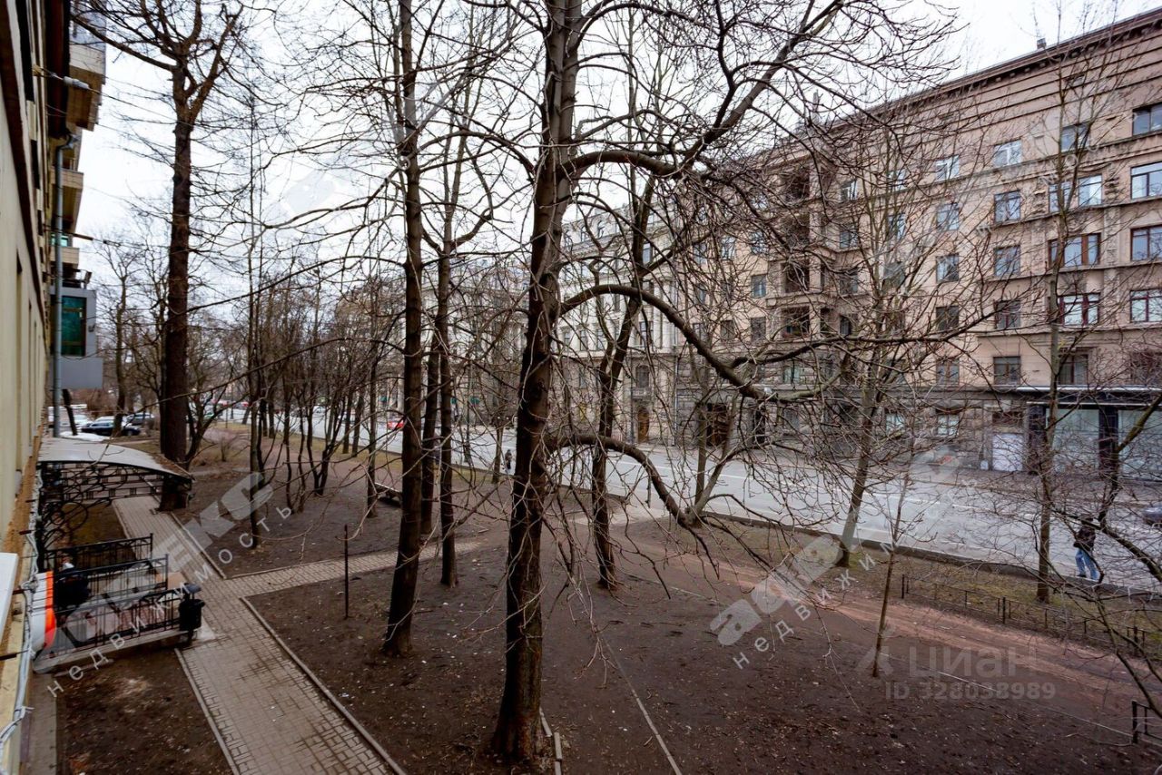 Продажа студии Каменноостровский пр-кт,  д. 64