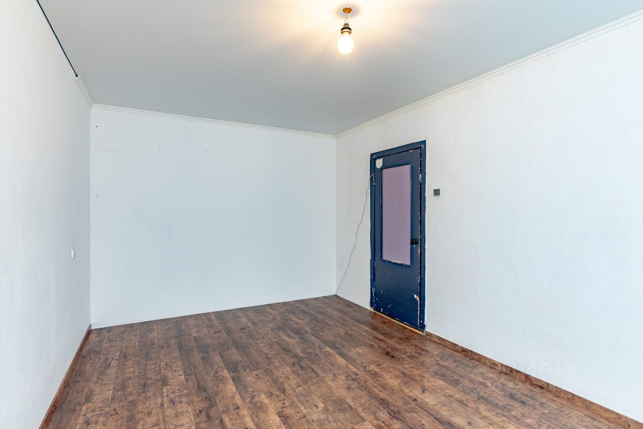 Продажа 2-комн квартиры на вторичном рынке Альпийский переулок,  д. 20