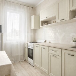 Продажа 2-комн квартиры на вторичном рынке ул Наличная,  д. 40,  к. 4