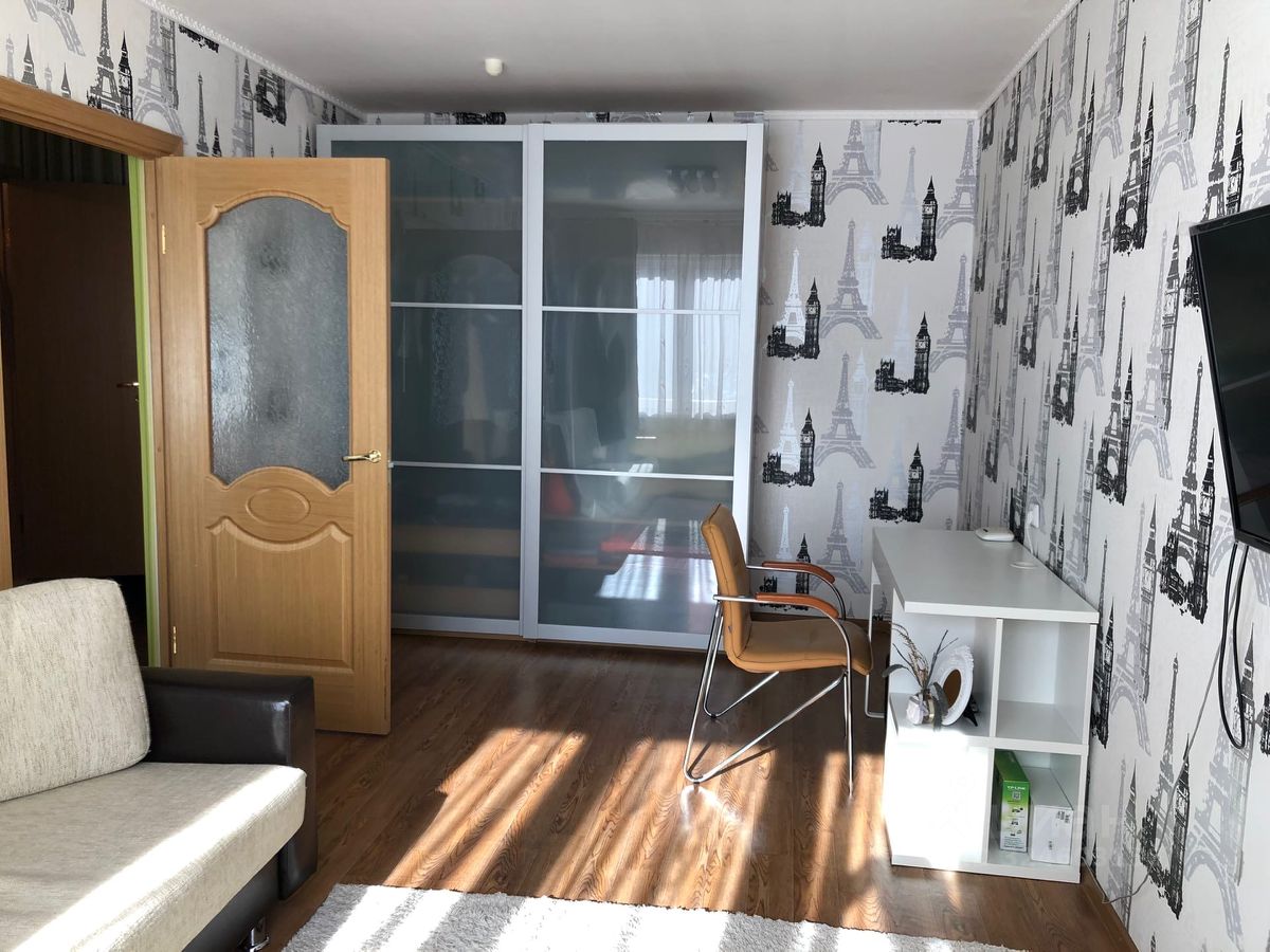 Аренда 1-комн квартиры на вторичном рынке проспект Кузнецова, 10к1