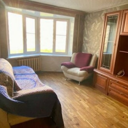 Продажа 2-комн квартиры на вторичном рынке Колпино г, Ленина пр-кт,  д. 13,  к. 1
