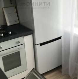 Продажа 2-комн квартиры на вторичном рынке ул Михайлова,  д. 30/8