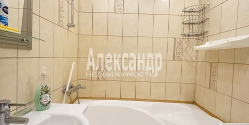 2-комн квартира Сертолово г., Ветеранов ул. ,  д. 3