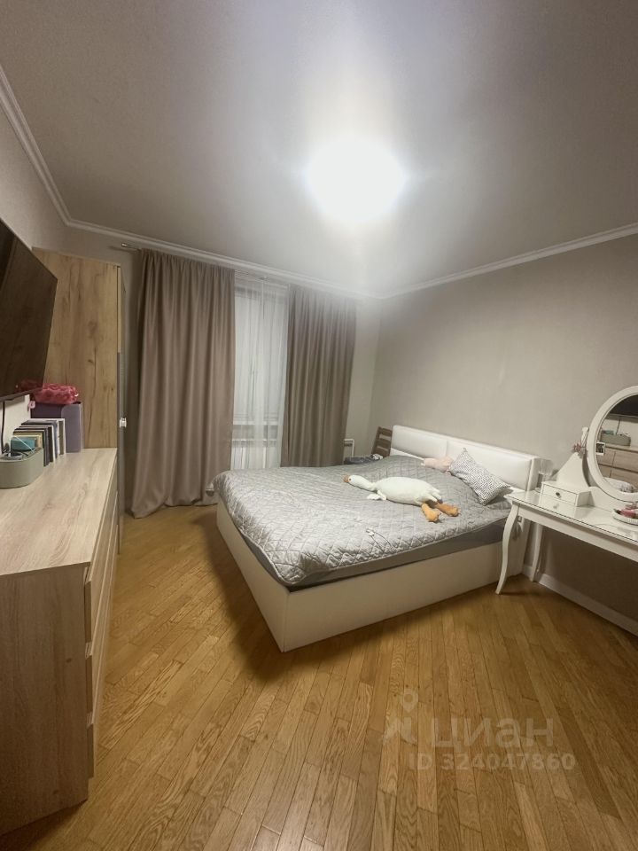 Продажа 2-комн квартиры на вторичном рынке улица Малыгина, 14К1