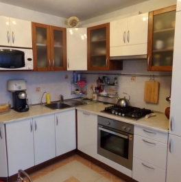 Продажа 3-комн квартиры на вторичном рынке Ленинградская область, г. Выборг, ул. Сухова,  д. 18