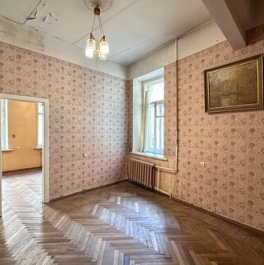 Продажа 4-комн квартиры на вторичном рынке улица Достоевского,  д. 24/9