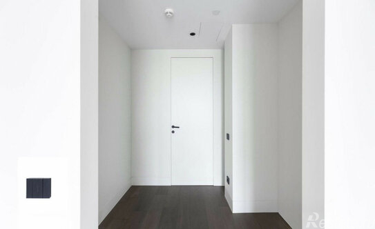 Продажа 2-комн квартиры на вторичном рынке Поклонная улица