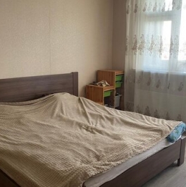 Продажа 3-комн квартиры на вторичном рынке улица Тихомирова,  д. 5