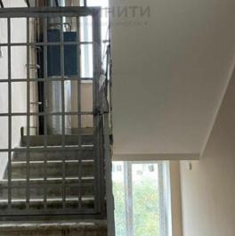 Продажа 1-комн квартиры на вторичном рынке улица Приорова,  д. 3