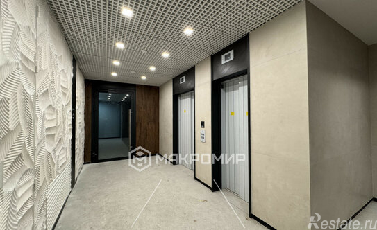 Продажа 2-комн квартиры на вторичном рынке Малоохтинский проспект,  д. 68