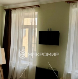 Продажа 3-комн квартиры на вторичном рынке улица Жуковского,  д. 41