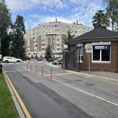 Гараж/парковка Пушкинский городской округ, Санаторная улица,  д. 1 к2