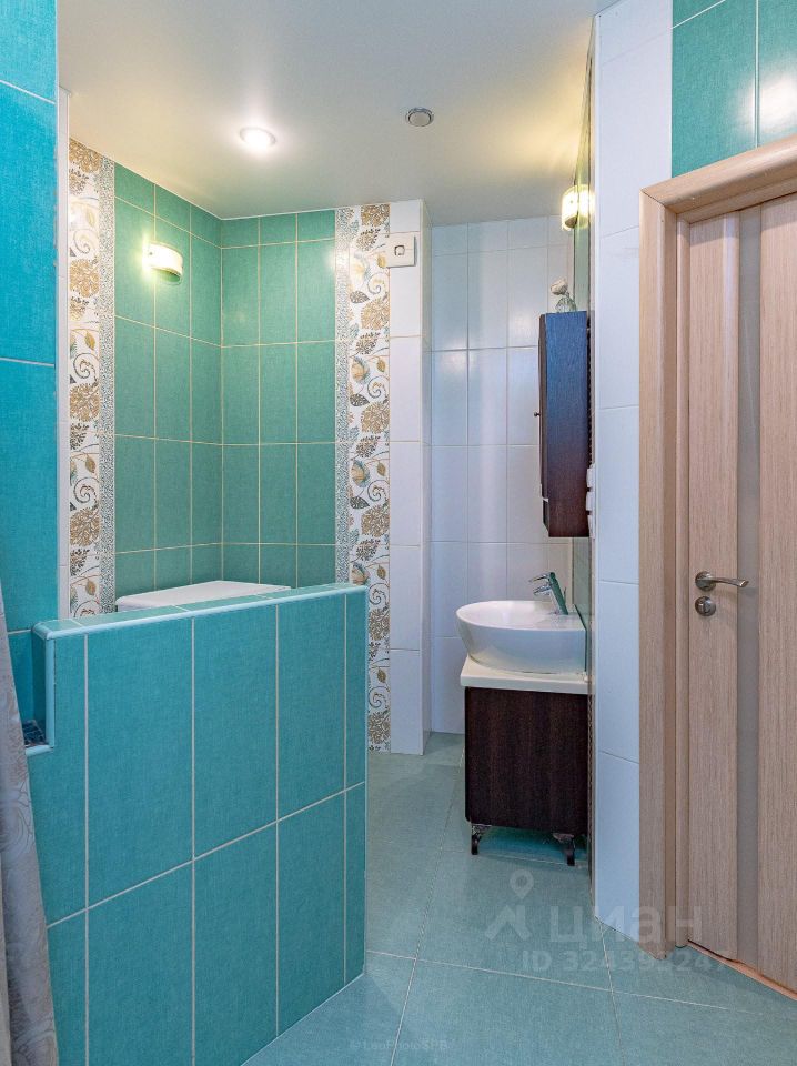 Продажа 1-комн квартиры на вторичном рынке Выборгское шоссе, 15