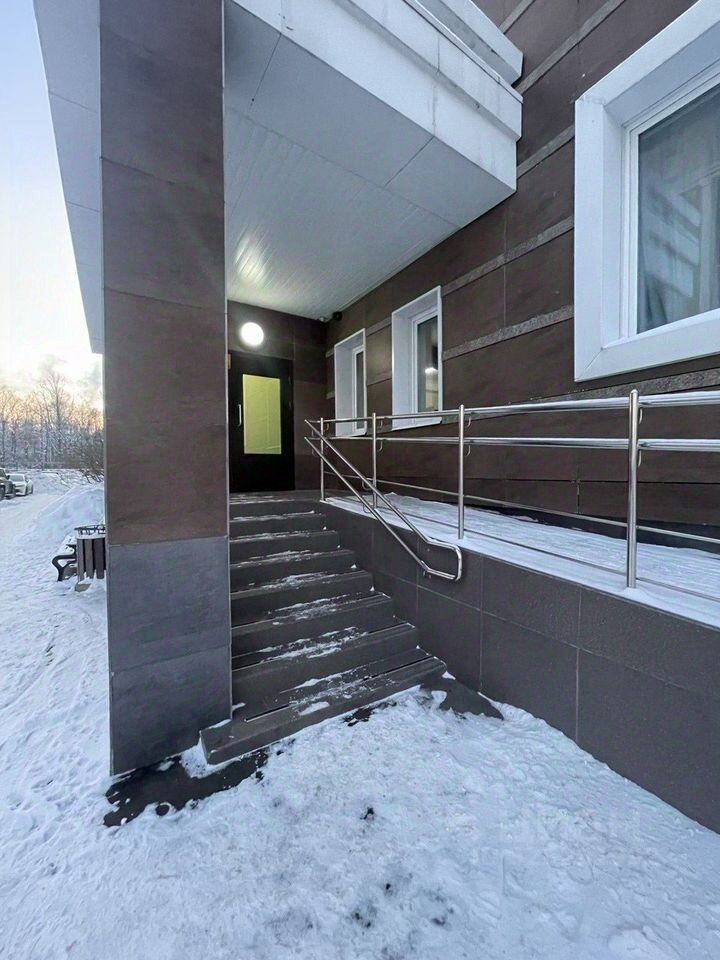 Продажа 2-комн квартиры на вторичном рынке улица Николо-Хованская, 22