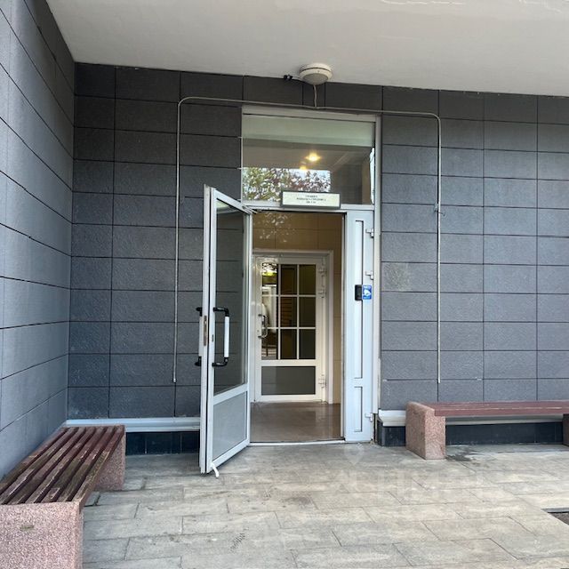 Аренда 3-комн квартиры на вторичном рынке Шмитовский проезд, 16С2