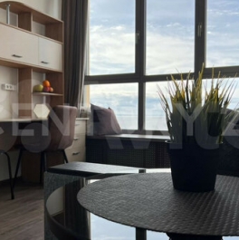 Продажа 2-комн квартиры на вторичном рынке Челюскина ул,  д. 6 с1