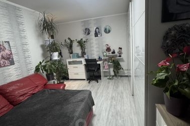 2-комн квартира улица Гурьянова, 43