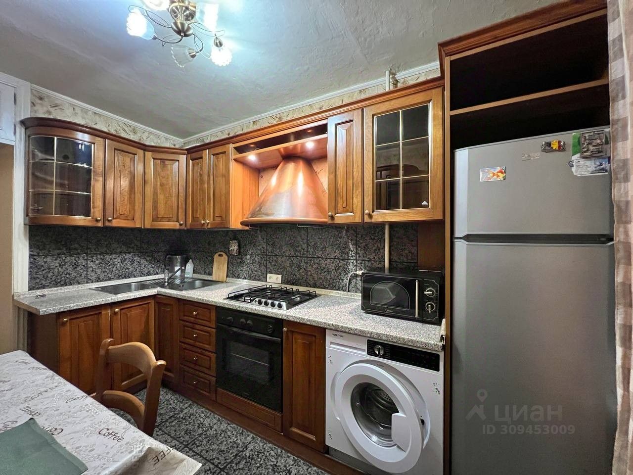 Аренда 2-комн квартиры на вторичном рынке улица Алабяна, 21К1