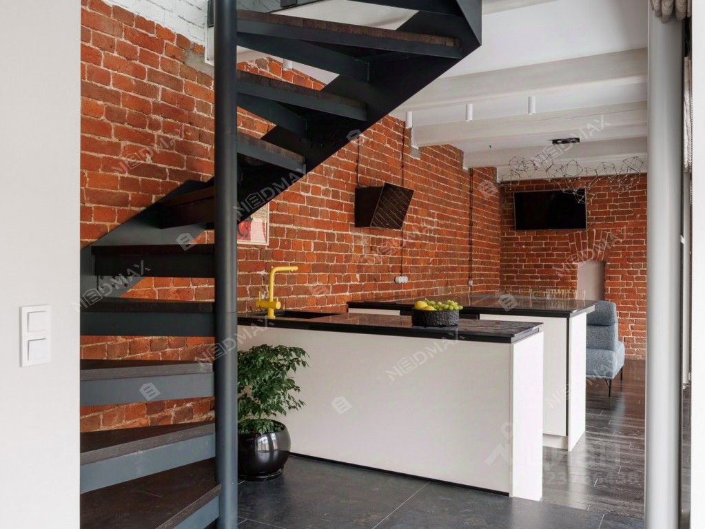 Аренда 2-комн квартиры на вторичном рынке улица Лабутина, 31