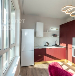 Продажа 2-комн квартиры на вторичном рынке Заречье, ул Луговая,  д. 6,  к. 1