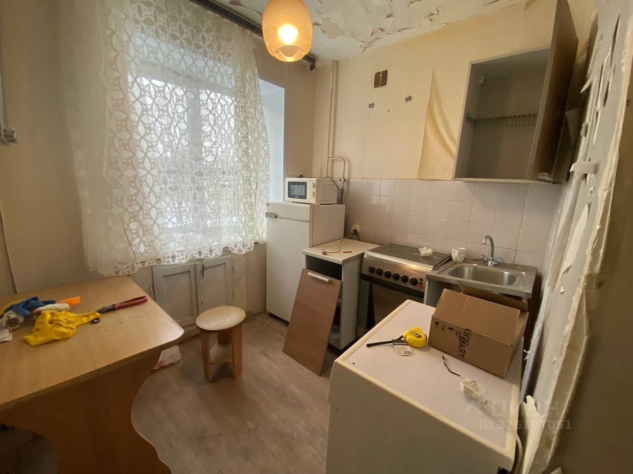 Продажа 3-комн квартиры на вторичном рынке Сясьстрой, Петрозаводская улица, 4
