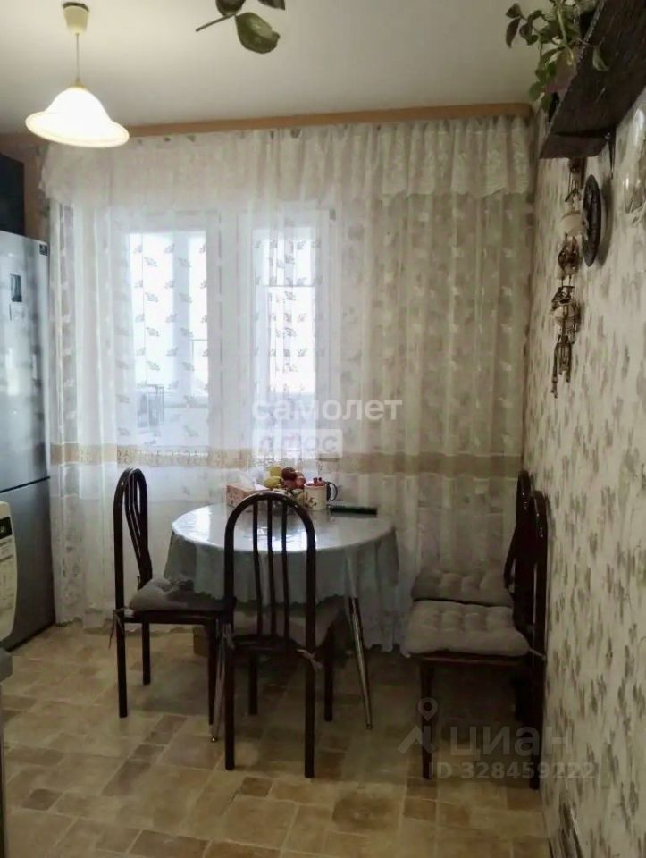 Продажа 3-комн квартиры на вторичном рынке Чехов, улица Дружбы, 1а