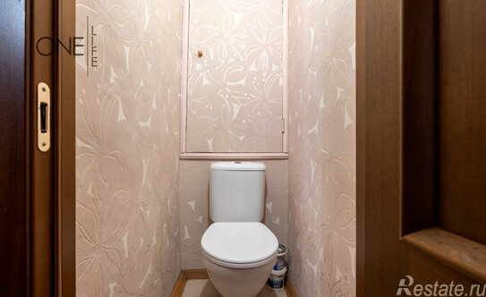 Продажа 2-комн квартиры на вторичном рынке ул Архитектора Власова,  д. 17