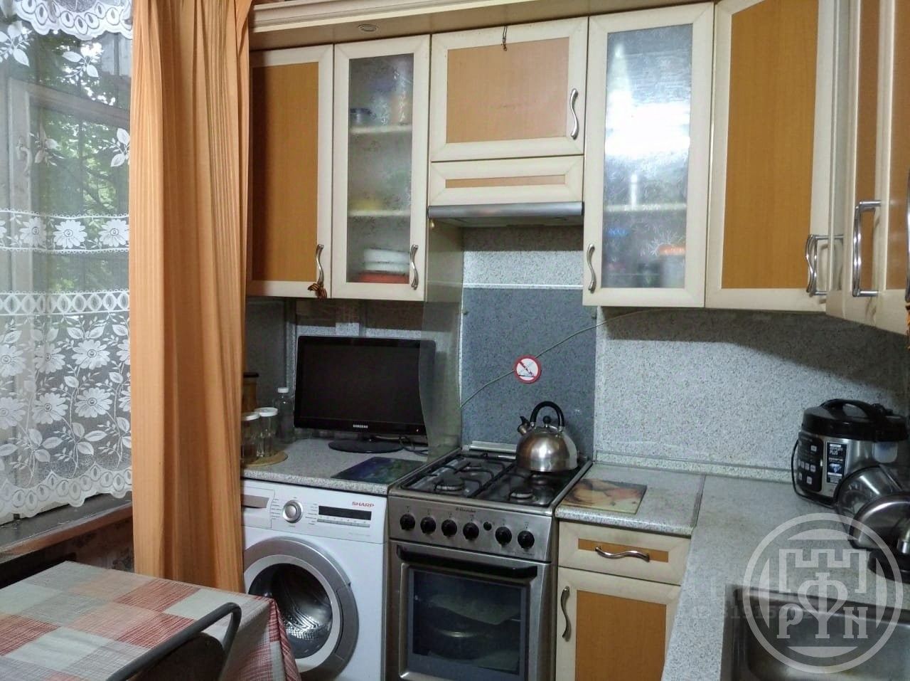 Продажа 3-комн квартиры на вторичном рынке улица Седова, 156