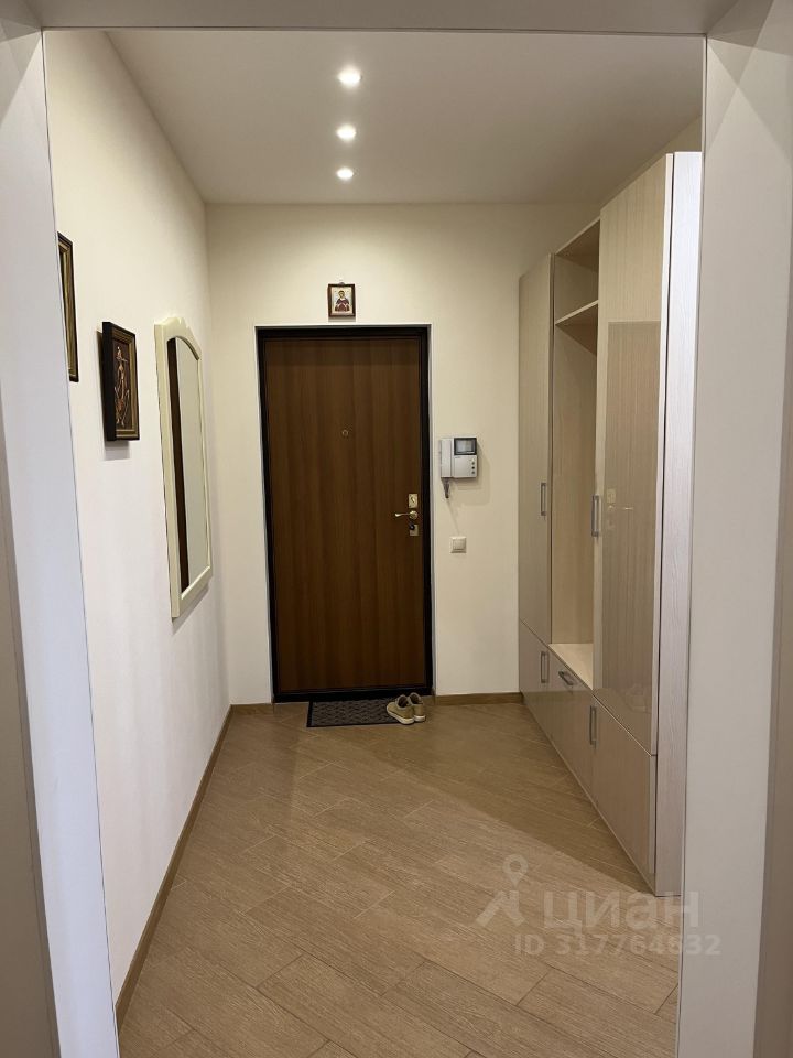 Аренда 2-комн квартиры на вторичном рынке Люсиновская улица, 37