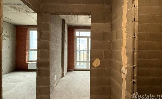 Продажа 1-комн квартиры на вторичном рынке площадь Европы